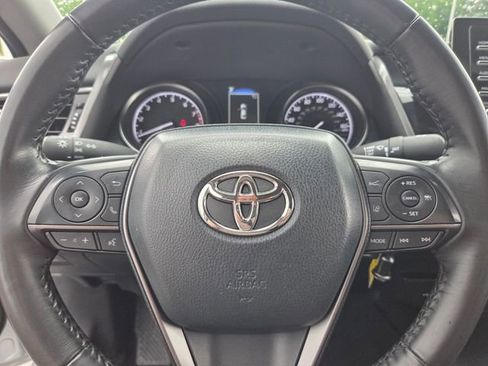 Used 2024 Toyota Camry SE FWD image 27