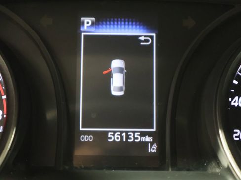 Used 2024 Toyota Camry SE image 37