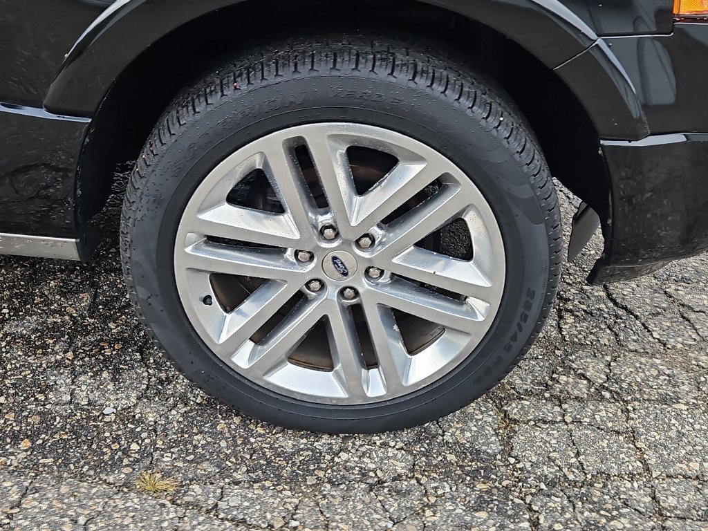 Used 2017 Ford Expedition Platinum AWD/4WD image 10