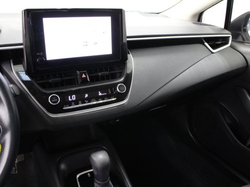 Used 2023 Toyota Corolla LE FWD image 15