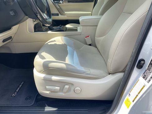 Used 2020 Lexus GX 460 Premium w/ Premium Package AWD/4WD image 22