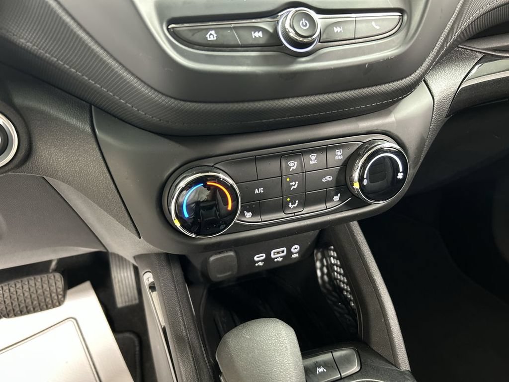 Certified 2023 Chevrolet TrailBlazer LT FWD image 16