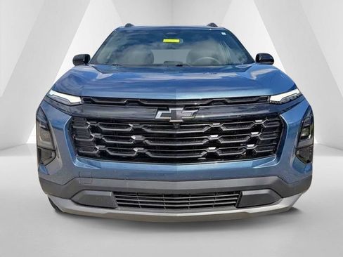 Used 2025 Chevrolet Equinox LT w/ Midnight Edition AWD/4WD image 2