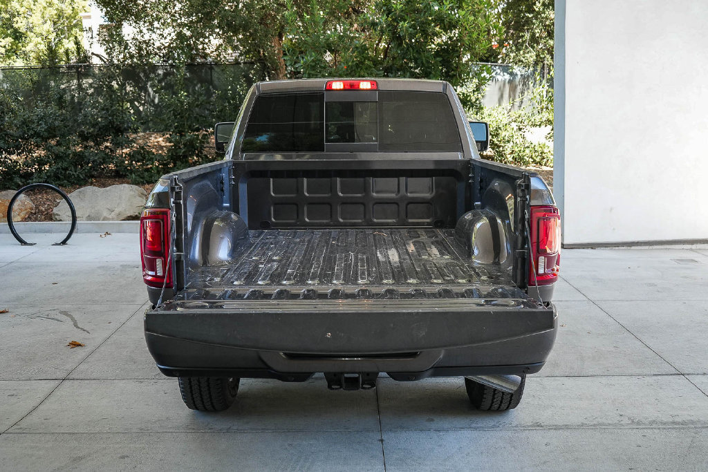 Used 2026 RAM 2500 Laramie AWD/4WD image 25
