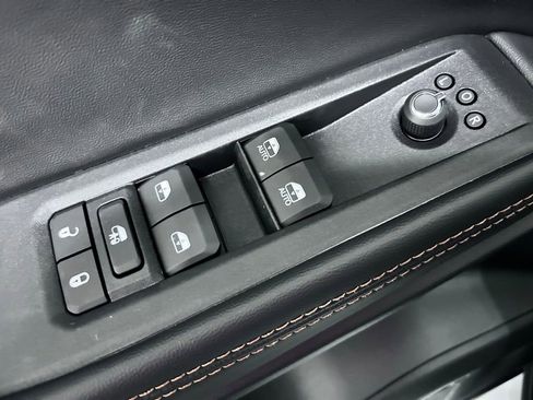 New 2026 Jeep Cherokee Overland AWD/4WD image 5
