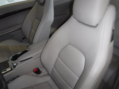 Used 2010 Mercedes-Benz E 350 Coupe image 24