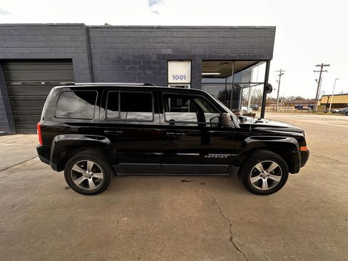 Used 2016 Jeep Patriot High Altitude image 9