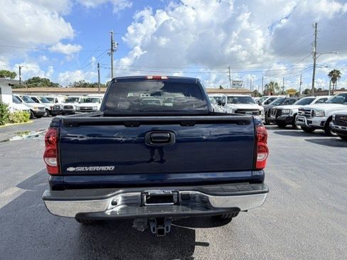 Used 2006 Chevrolet Silverado 1500 LT w/ Onstar Plus Package AWD/4WD image 7
