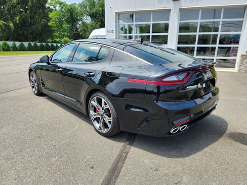 Used 2019 Kia Stinger GT image 11