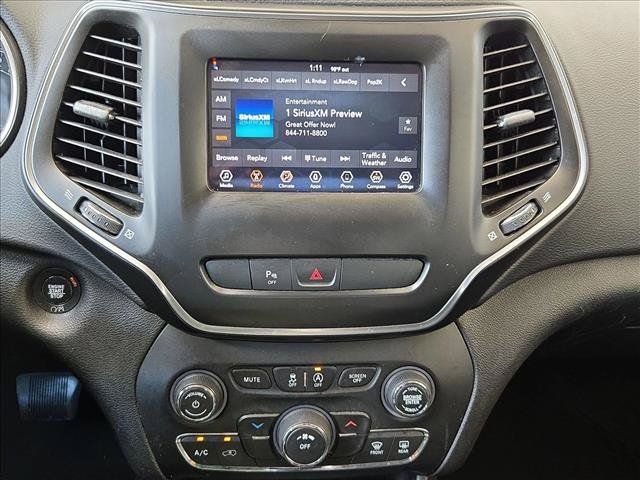Used 2019 Jeep Cherokee Latitude Plus FWD image 13