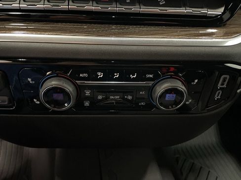 New 2026 Chevrolet Silverado 1500 LT image 26