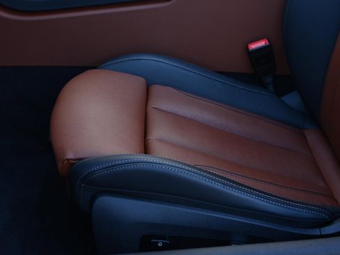 Certified 2025 BMW M850i xDrive M850i xDrive image 29