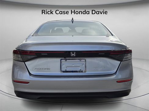 Certified 2024 Honda Accord EX image 6