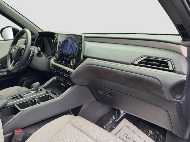 Used 2026 Lexus TX 350 AWD w/ Technology Package image 30