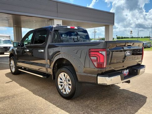 Used 2024 Ford F150 Lariat AWD/4WD image 21