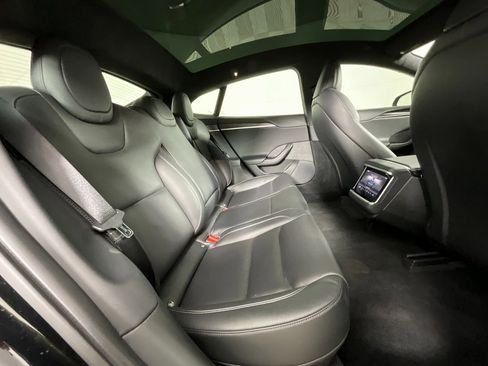 Used 2022 Tesla Model S Plaid image 22