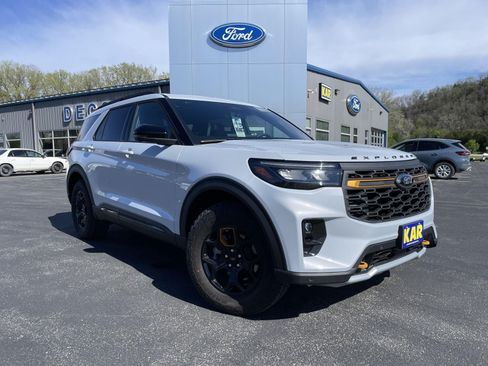 New 2026 Ford Explorer Tremor w/ Tremor Ultimate Package AWD/4WD image 3