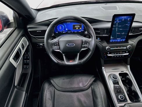 Used 2020 Ford Explorer ST w/ ST Street Pack AWD/4WD image 2