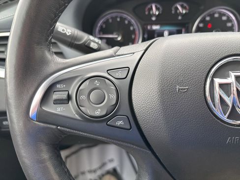 Used 2018 Buick Enclave Premium w/ LPO, Hit The Road Package image 20