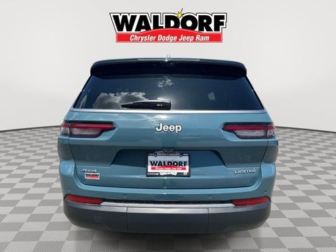 New 2026 Jeep Grand Cherokee L Limited w/ Luxury Tech Group II AWD/4WD image 5