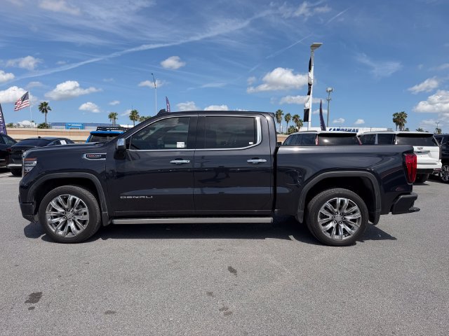 Used 2024 GMC Sierra 1500 Denali AWD/4WD image 8
