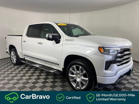 Used 2023 Chevrolet Silverado 1500 High Country w/ High Country Premium Package AWD/4WD image 1