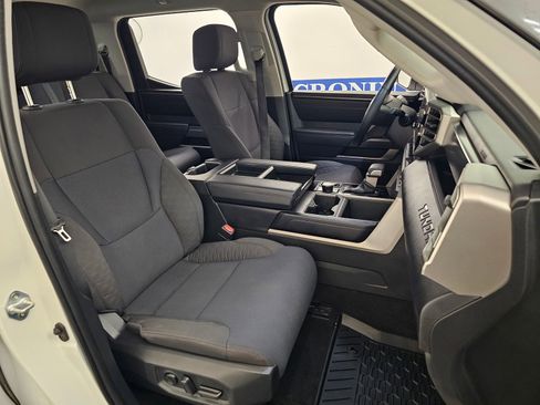 Used 2022 Toyota Tundra SR5 image 28