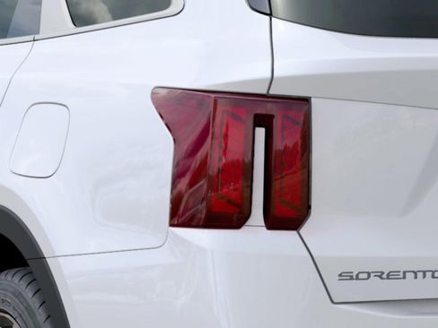 New 2026 Kia Sorento EX FWD image 12