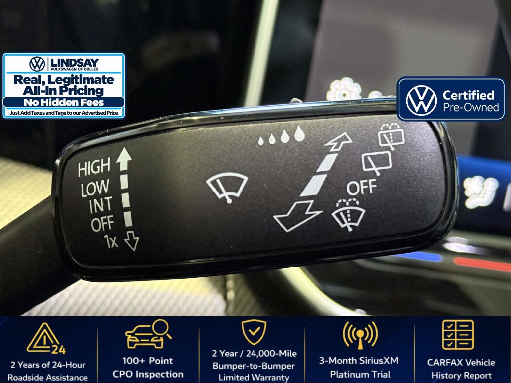 Certified 2025 Volkswagen GTI SE FWD image 25
