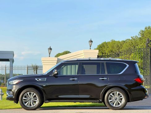 Used 2018 INFINITI QX80 2WD w/ Driver Assistance Package image 7