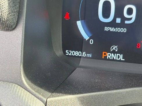 Used 2025 Ford Explorer ST-Line w/ Premium Package image 4