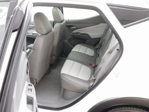 Used 2022 Chevrolet Bolt EUV Premier w/ Sun & Sound Package image 16