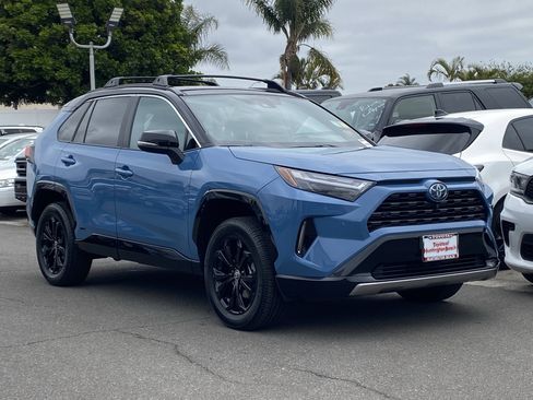 Certified 2022 Toyota RAV4 XSE AWD/4WD image 2