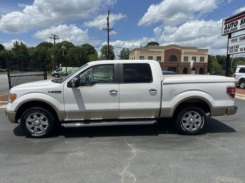 Used 2011 Ford F150 Lariat w/ Lariat Chrome Pkg RWD image 8