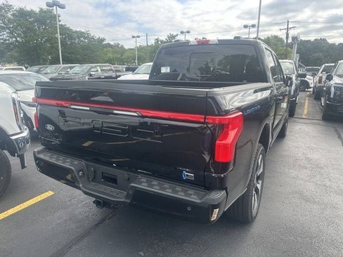 New 2025 Ford F150 Lightning Platinum image 5