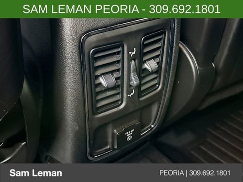 Used 2021 Jeep Grand Cherokee Laredo X image 26