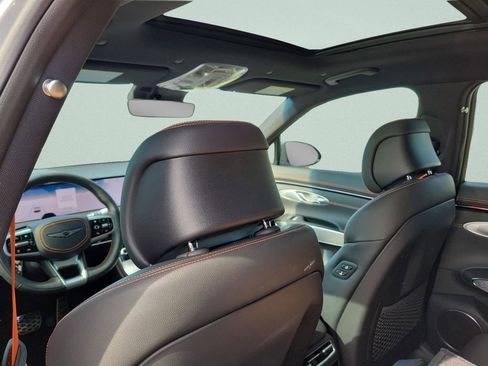 New 2026 Genesis GV70 2.5T Sport Prestige image 37