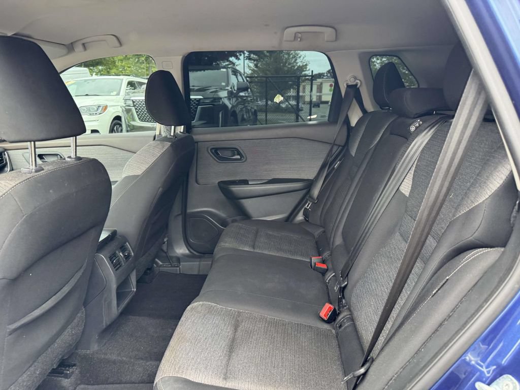Used 2021 Nissan Rogue S FWD image 14