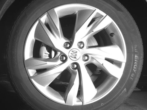 Used 2025 Buick Encore GX Preferred image 12