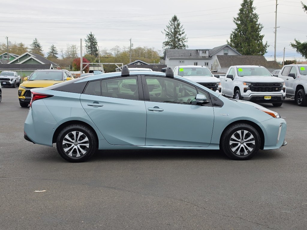 Used 2020 Toyota Prius XLE w/ Advanced Technology Package AWD/4WD image 7