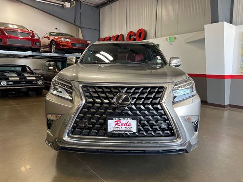 Used 2023 Lexus GX 460 Premium image 5
