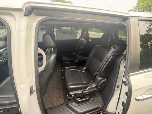 Used 2021 Honda Odyssey EX-L image 8