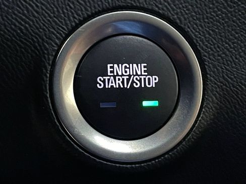 Used 2024 GMC Terrain AT4 AWD/4WD image 36