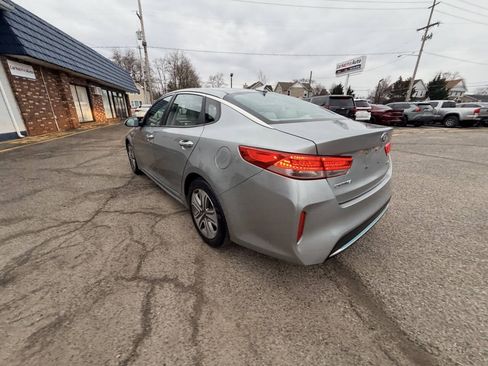 Used 2017 Kia Optima EX FWD image 18