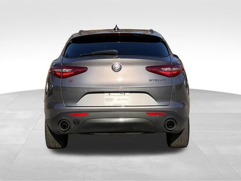 Used 2019 Alfa Romeo Stelvio Ti Sport w/ Quick Order Package 22S Sport image 4