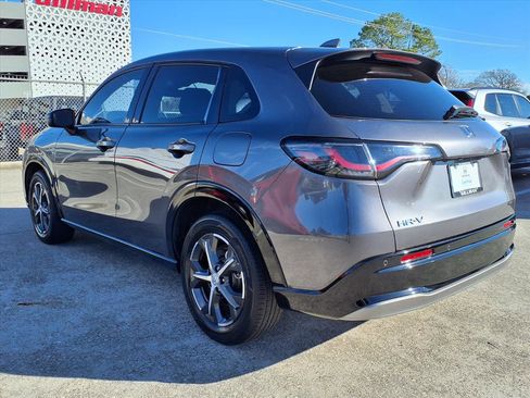 Certified 2023 Honda HR-V EX-L image 3