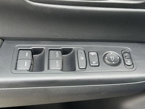 Certified 2023 Honda CR-V Sport image 11