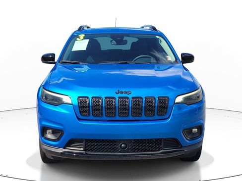 Used 2023 Jeep Cherokee Altitude Lux AWD/4WD image 2