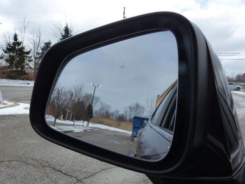 Used 2018 Buick Encore Preferred image 43