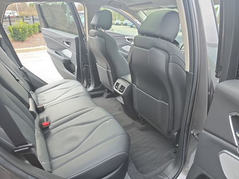 Used 2025 Acura RDX SH-AWD w/ Technology Package image 11